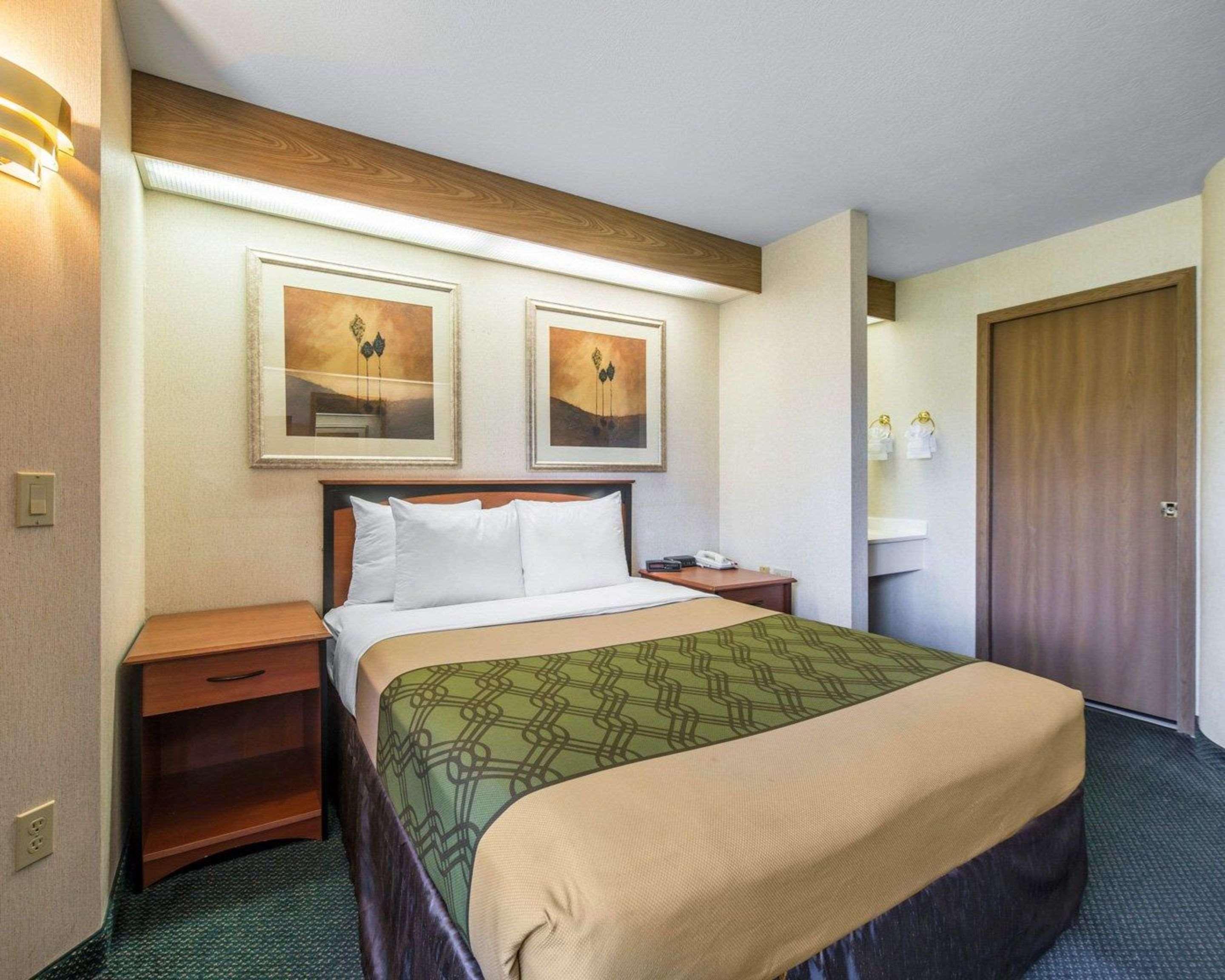 Econo Lodge North Academy Colorado Springs Extérieur photo