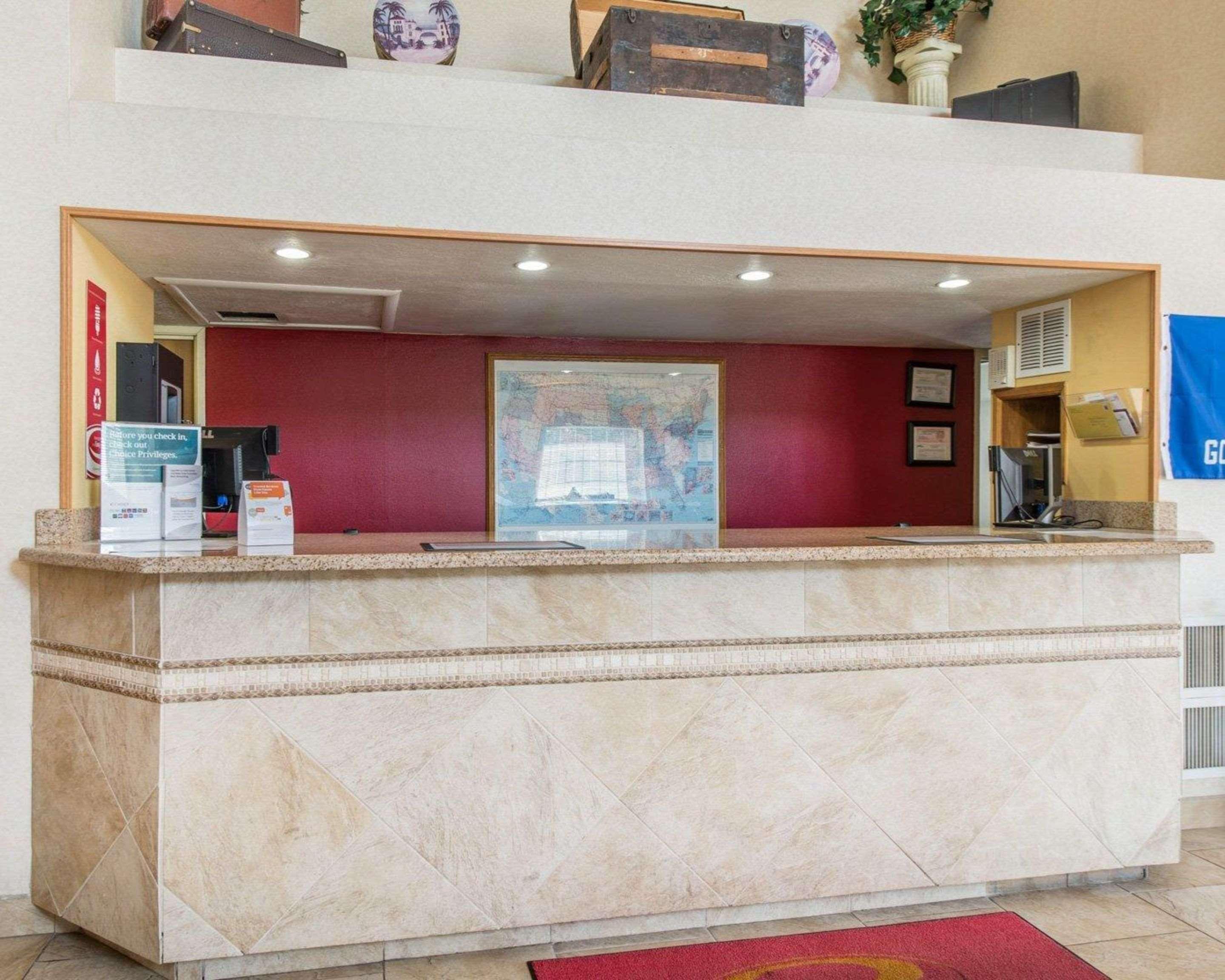 Econo Lodge North Academy Colorado Springs Extérieur photo