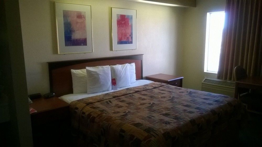 Econo Lodge North Academy Colorado Springs Extérieur photo